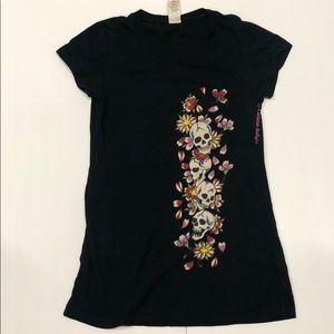 XS Ed Hardy T shirt floral skulls
